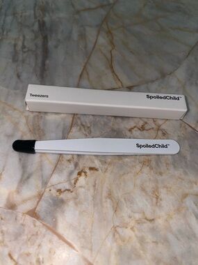 Spoiled child  White with Black Logo Tweezers